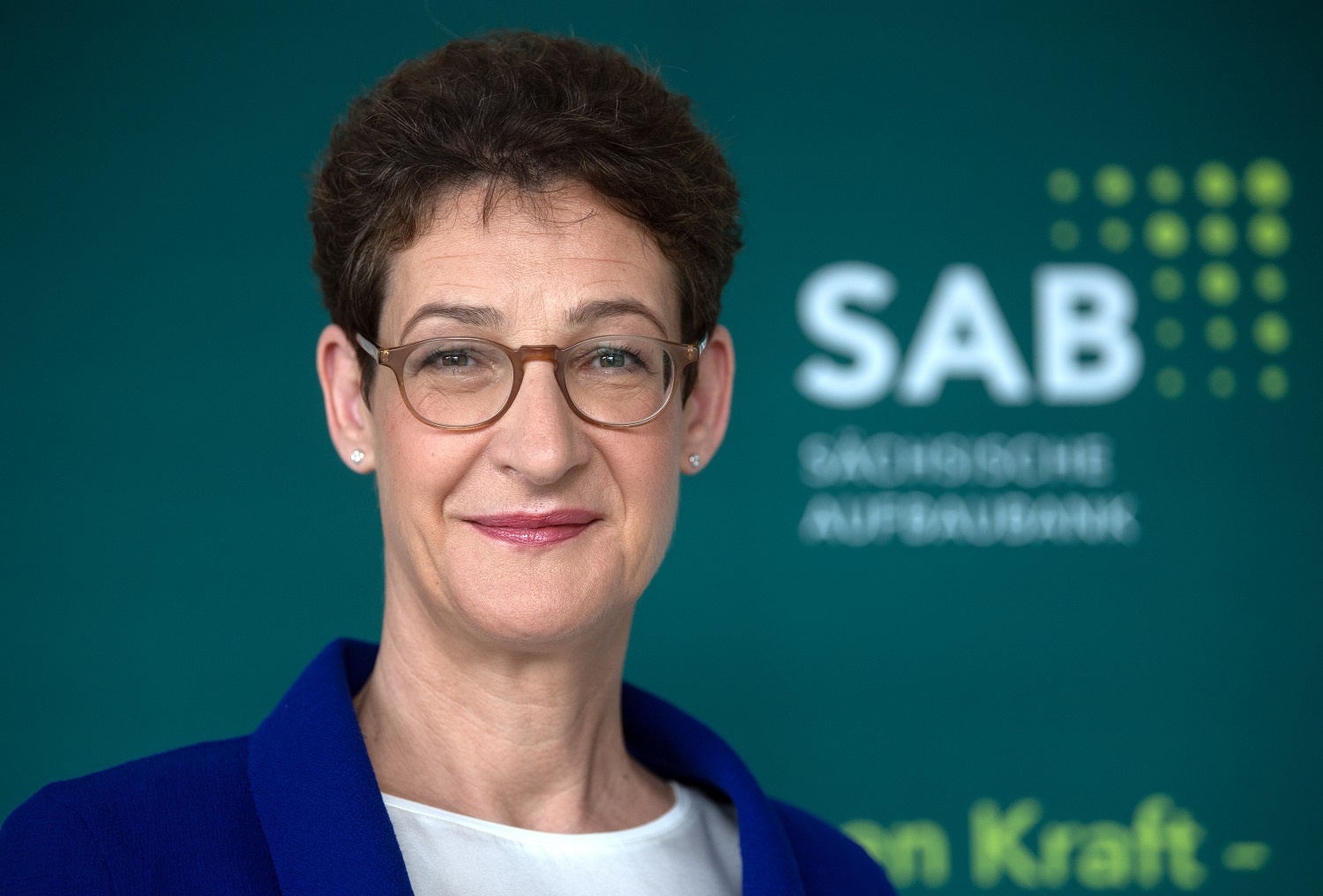 Dr. Katrin Leonhardt